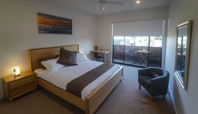 Modern 3-bedroom townhouse in central Cape Woolamai