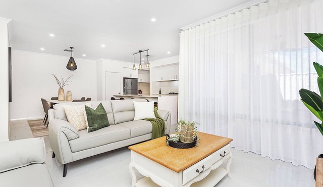 Modern 3BR Retreat + Alfresco & Double Garage.