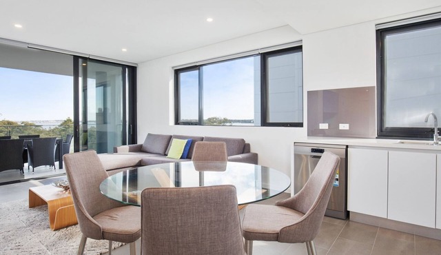 Modern Apartment - South Perth on the Swan