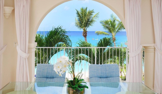 Modern Beachfront Condo - St Peter's Bay 301 in Battaleys