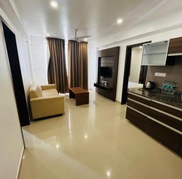 Modern Seaside Apartment