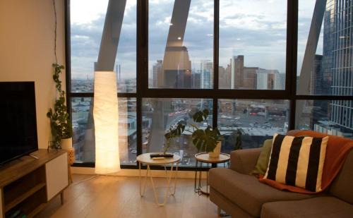 Modern South Melbourne Retreat with Skyline Views