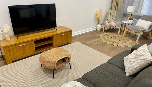 Modern Stylish House in Craigie