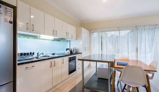 Modern Top Floor 2BR With Private Deck