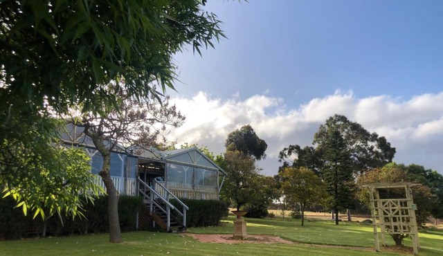 Mondurup Escape - Kendenup