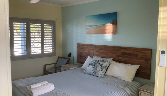 Moore Park Beach Motel