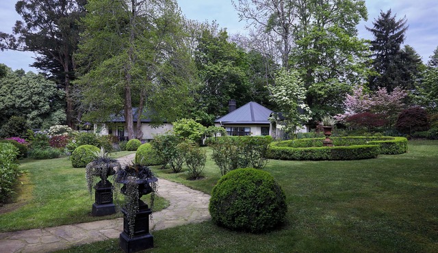 Moulton Park Cottages