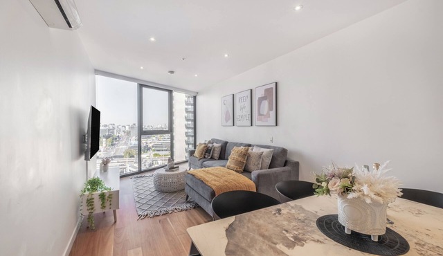 MSA Bella: 2 Bed 2 Bath w/Gym near Crown Casino & Eureka Skydeck