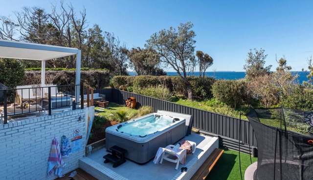 Myth On Mollymook Mountain - Bannister Pt - Spa & Games Room