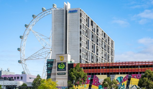 Nesuto Docklands Apartment Hotel