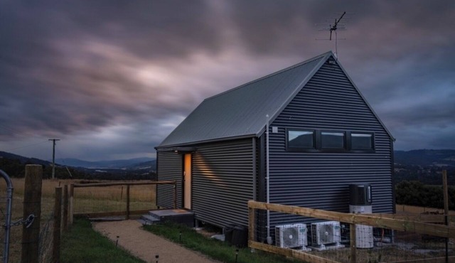 NEW: Luxury Cabin with Scenic Views & Farm Charm