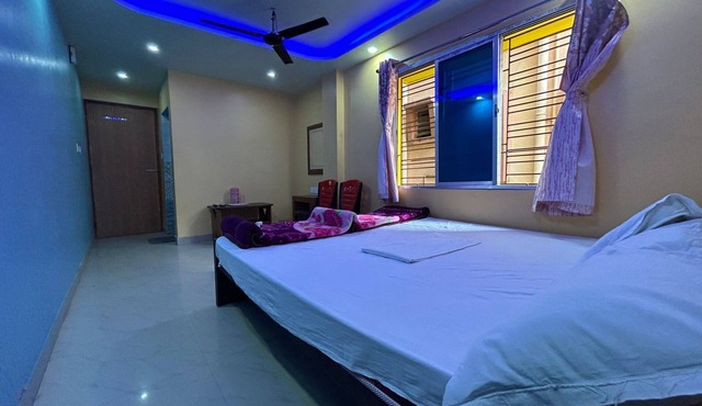 New Nayantara Lodge in Kanthi