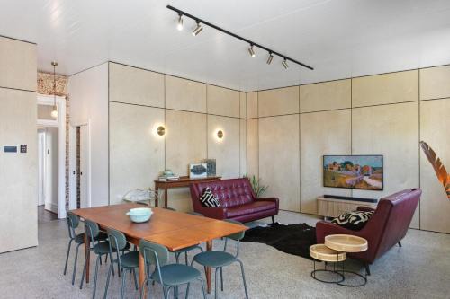 Nicholson House, Subiaco