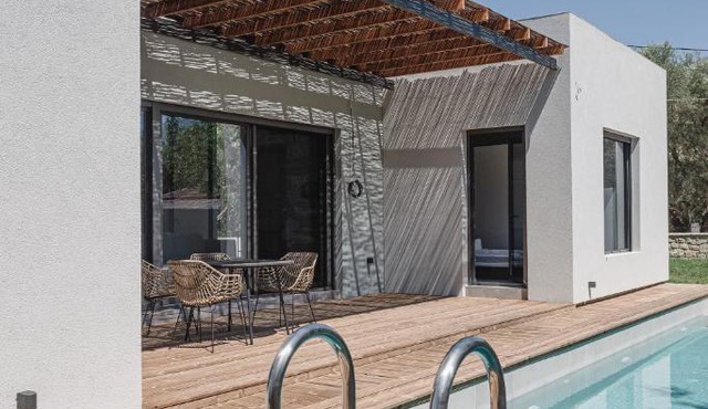 NIMA Suites in Paleros