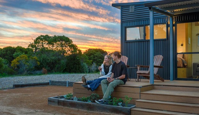 Nine77 - Tiny Home Retreat