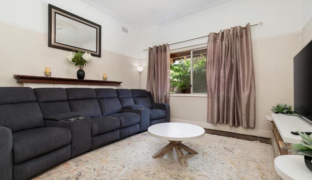 North Beach Cottage Swan BnB Management