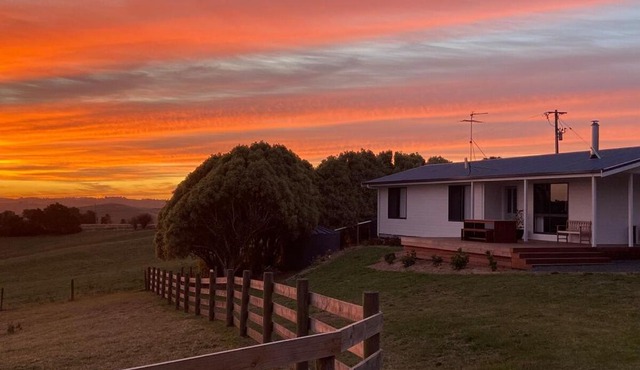 Oak Vue cottage