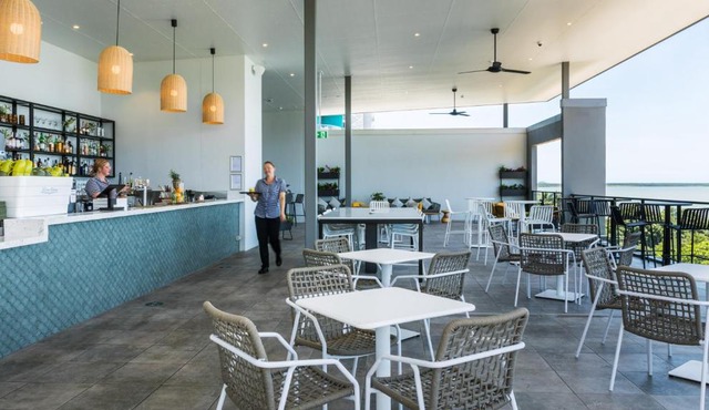 Oaks Cairns Hotel