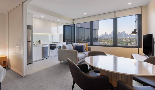 Oaks Melbourne Flemington Suites
