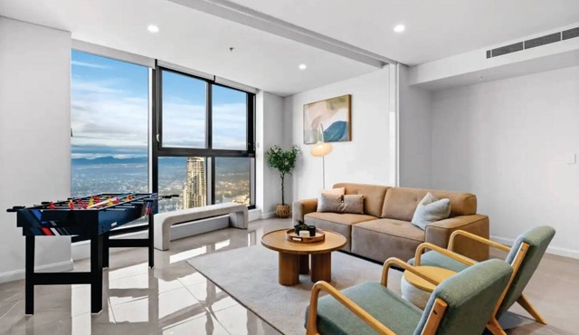 Ocean and City View | 3BR Beachside Escape Floor 62