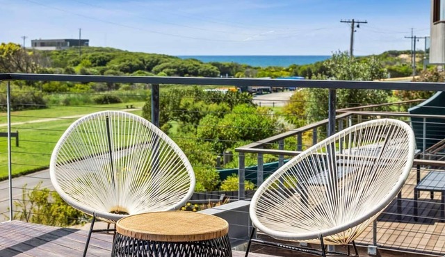 Ocean, Golf Course and Parkland Views 250m to Sand