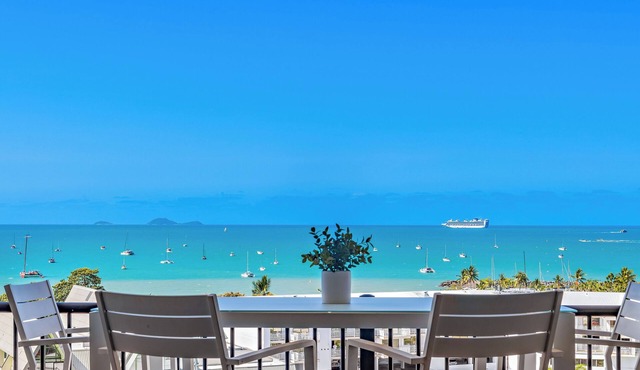 Ocean Views 14A