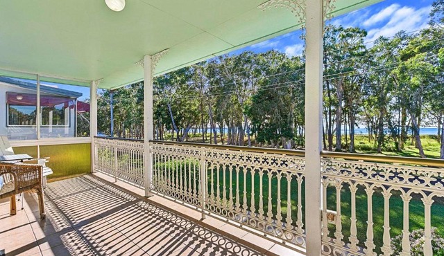 OceanViews on Burrum Up