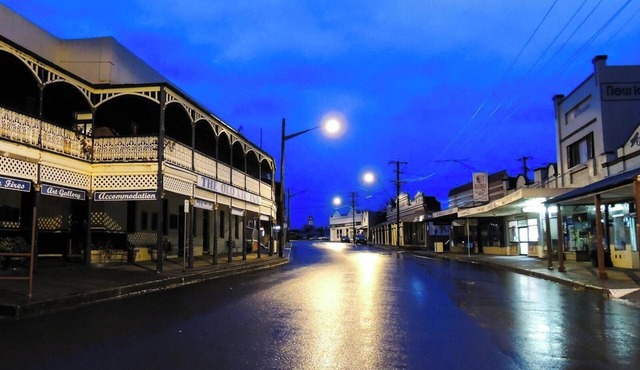 Old Vic Hotel