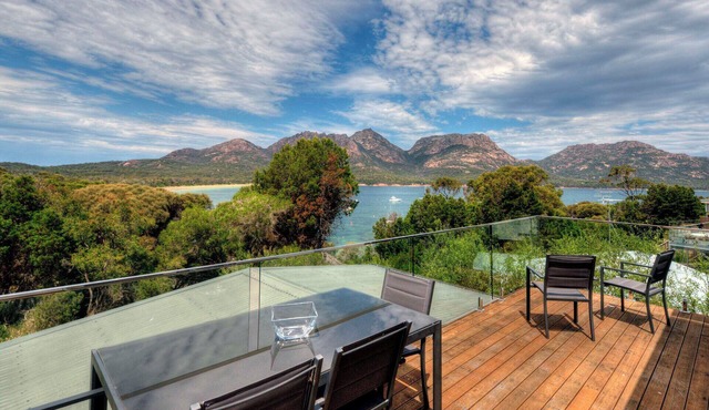 On the Beach 1 - Freycinet Holiday Houses