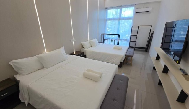 One Point Hotel TT3 Tabuan Tranquility