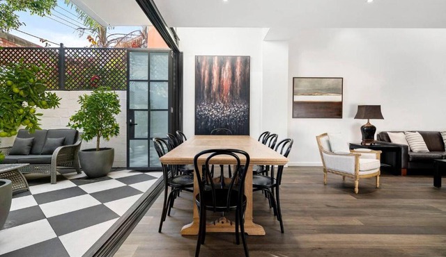 'Orangerie' A Stunning Shoe Factory Conversion
