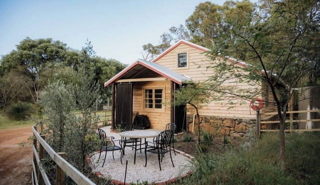 Orchard Cottage - Country Escape New