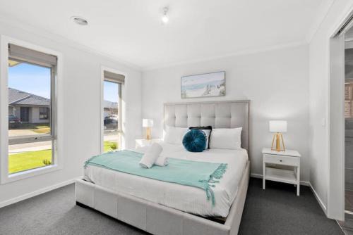 OSCAR A Tranquil Armstrong Creek Home NETFLIX
