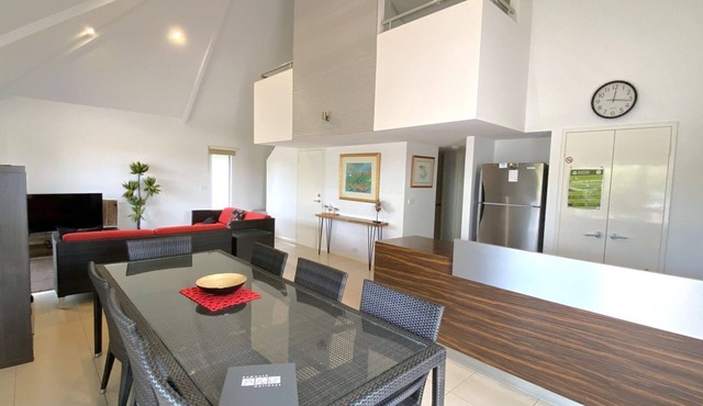 Osprey Holiday Village Unit 104 - Villa with a Pool in the Complex
