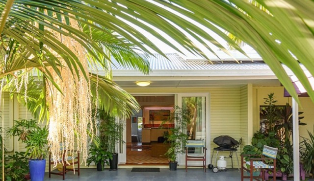 Pandanus House - Pet Friendly + 4th beds self contained unit, longer bookings.