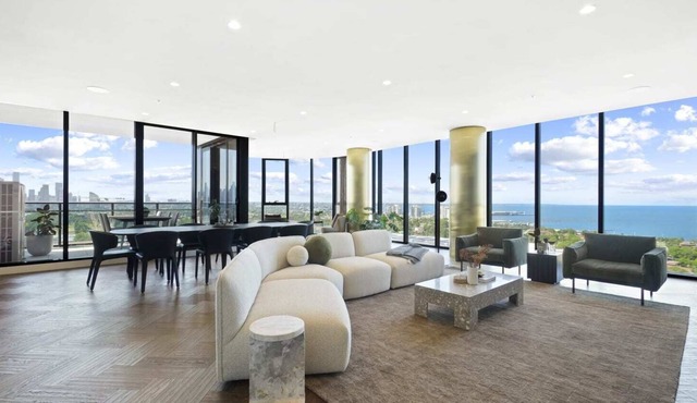 Panoramic Penthouse S