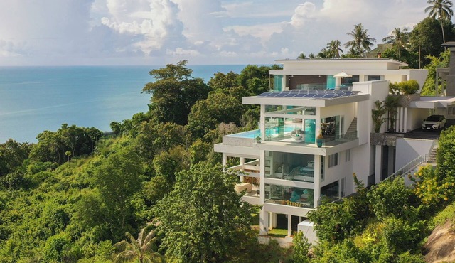 Panoramic Beach- & Seaview Duplex Studio in Chang Wat Surat Thani