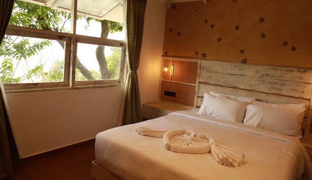 Paradisa Nature Resort in Peermade