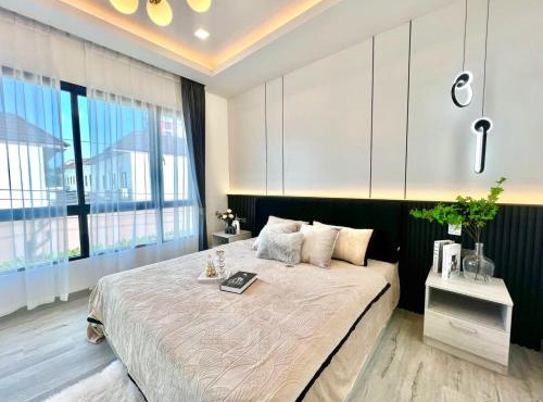 Pattaya Golden Shield Holiday Villa in Bueang Sam Phan