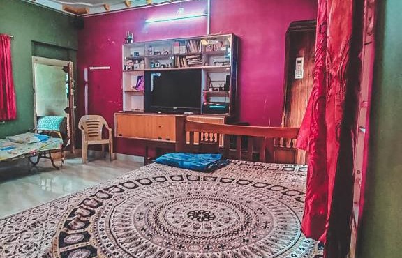 Peaceful Stay at Saradha Nivas Near Temple