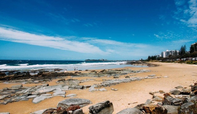 Perfect Location 4Brm Home Warana - 200m to Beach!