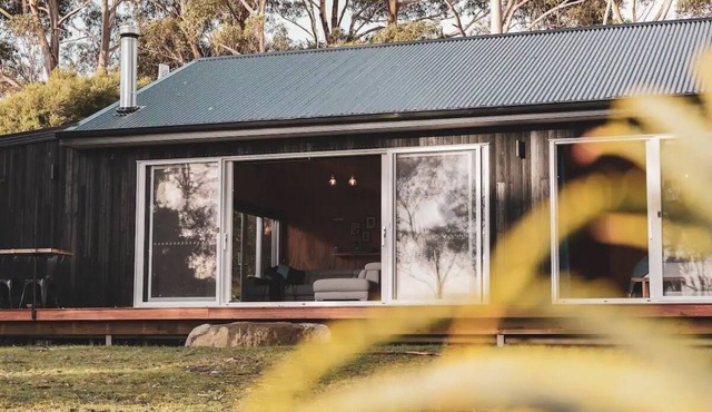 Pet friendly beach/nature re-set for couples