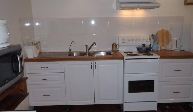 Pet friendly ground level of 2-storey house with rural views