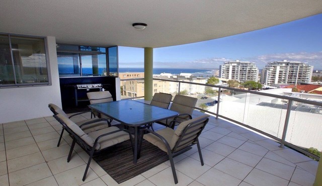 Pinnacles Unit 53 Caloundra QLD