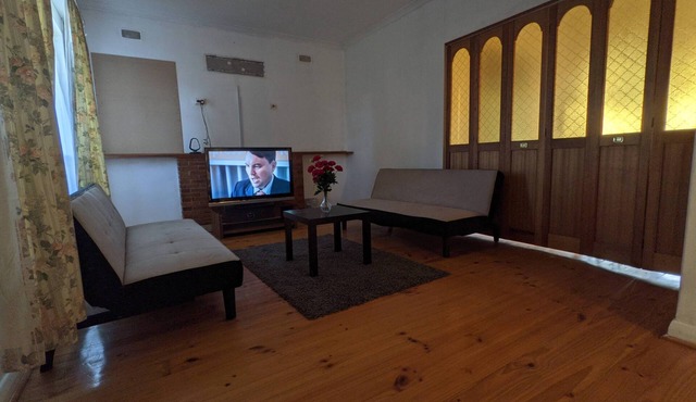 Prime location Lockleys home with free parking