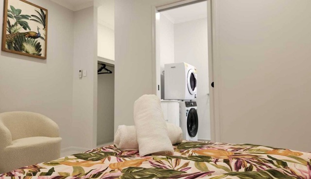 Private Apartments in Cosgrove, Townsville