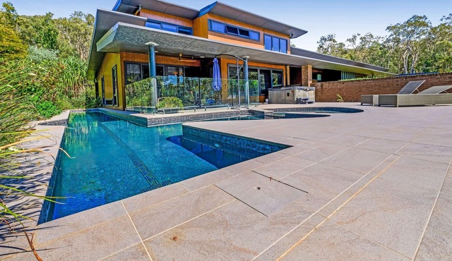 Private Beachside Oasis, resort-style pool/spa