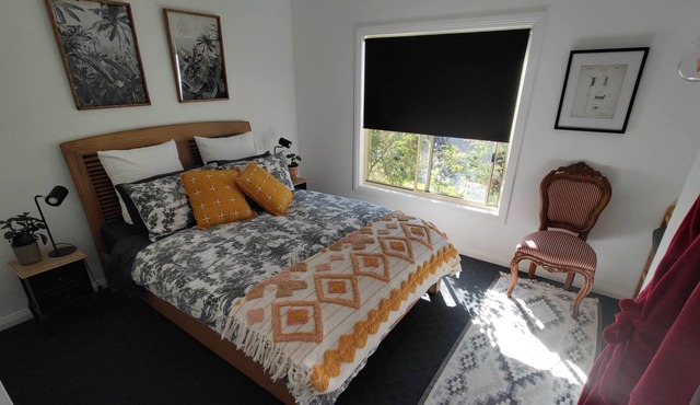 Private Cottage Walking Distance to the Beach and Restaurants