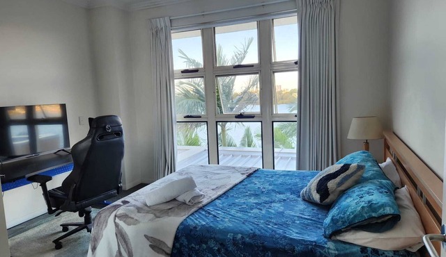 Private Ensuite in Resort on the Gold Coast