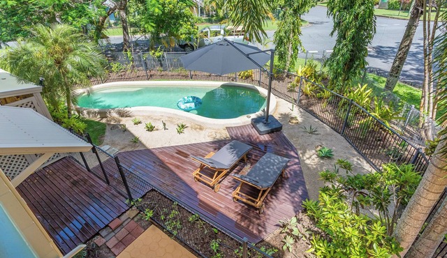 Private Pool - Beach Townhouse